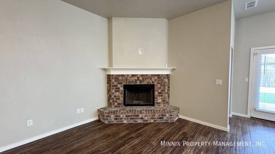 House for rent at 2006 Kenwood Ave, Lubbock, TX 79407