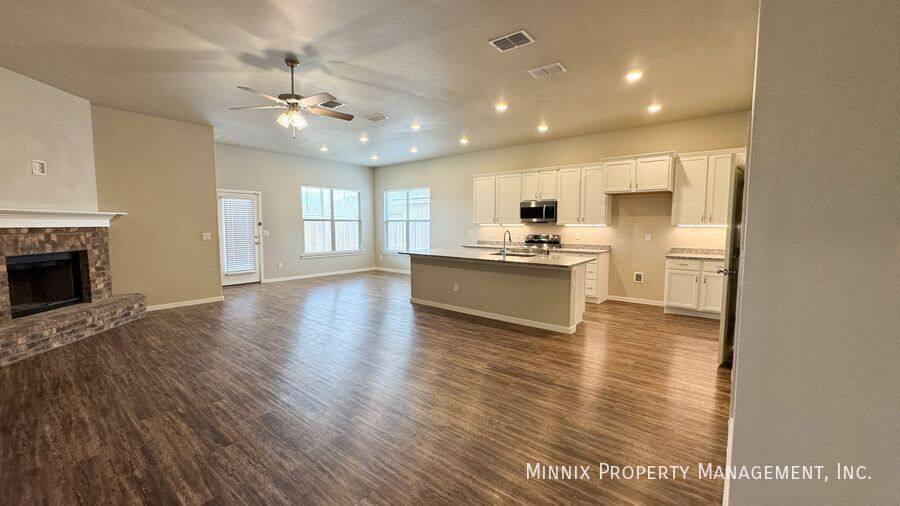 House for rent at 2006 Kenwood Ave, Lubbock, TX 79407