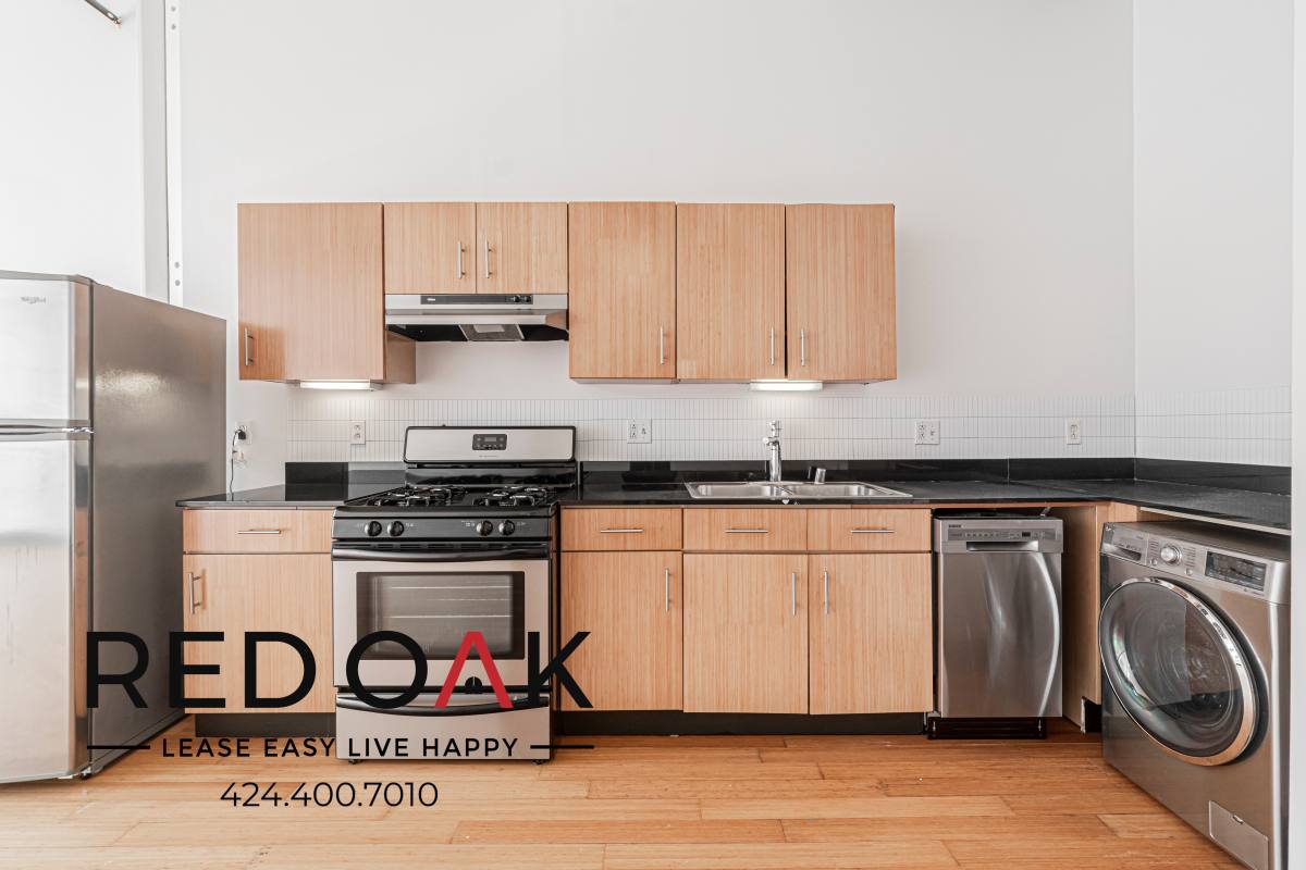 Condo for rent at 620 S Main St #502, Los Angeles, CA 90013