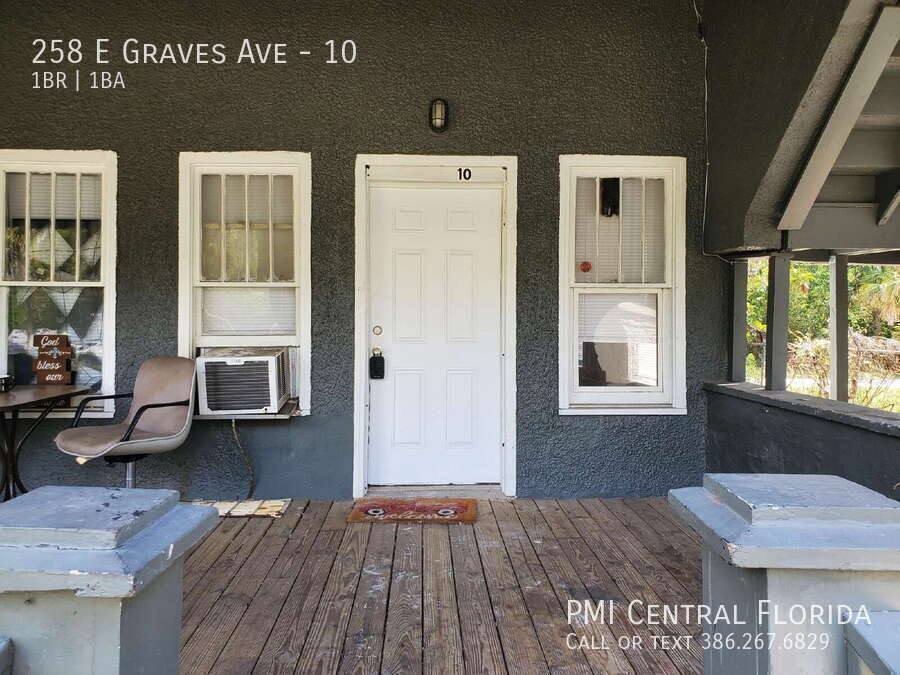 Apartment for rent at 258 E Graves Ave #10, Orange City, FL 32763