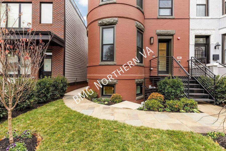 Condo for rent at 2829 13th St NW #1, Washington, DC 20009