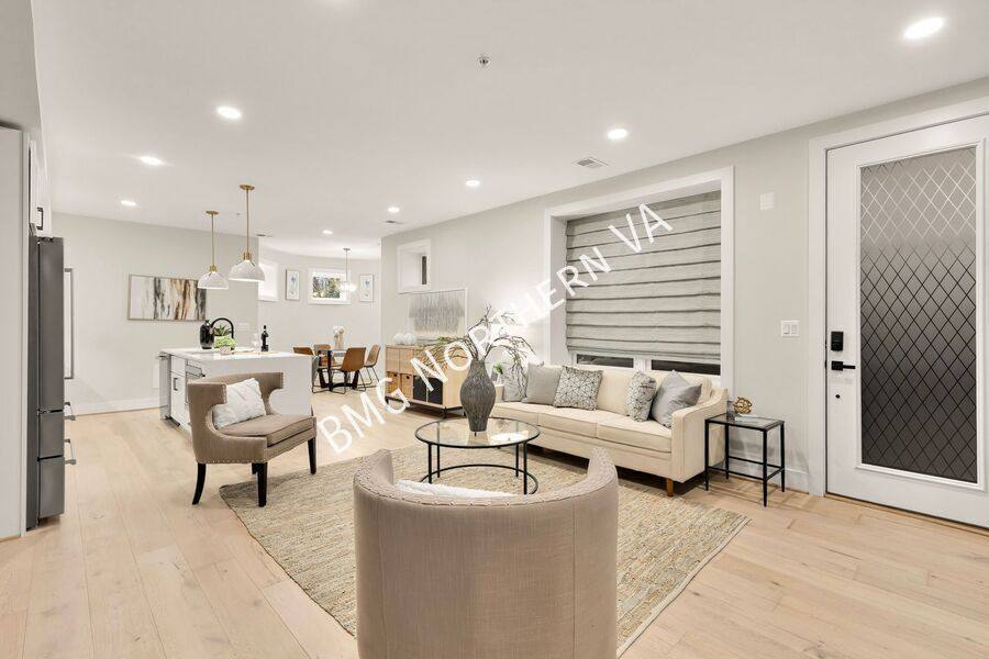 Condo for rent at 2829 13th St NW #1, Washington, DC 20009
