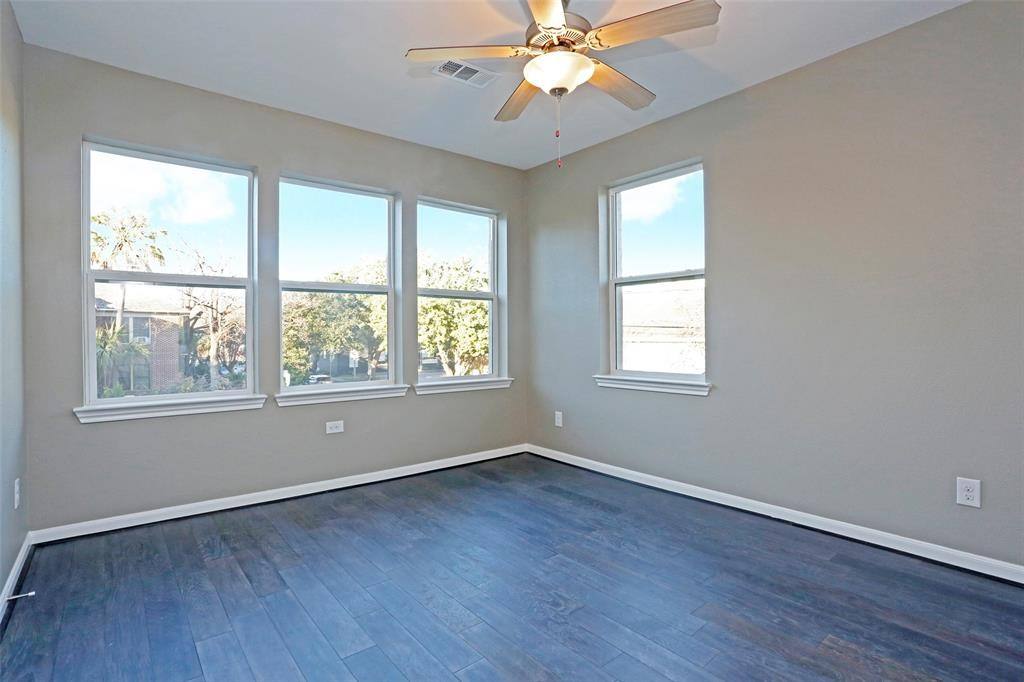 Apartment for rent at 1501 Hawthorne St #1501A, Houston, TX 77006