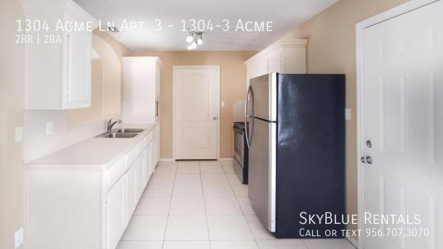 Apartment for rent at 1304 Acme Lane #3, Edinburg, TX 78541