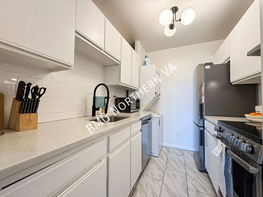 Condo for rent at 3217 Wisconsin Ave NW #3A, Washington, DC 20016