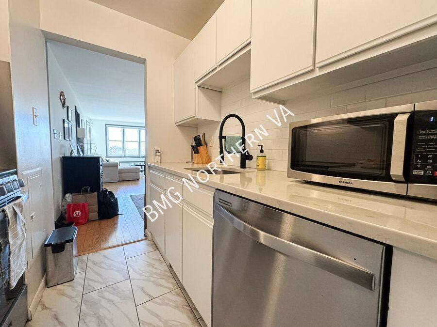 Condo for rent at 3217 Wisconsin Ave NW #3A, Washington, DC 20016