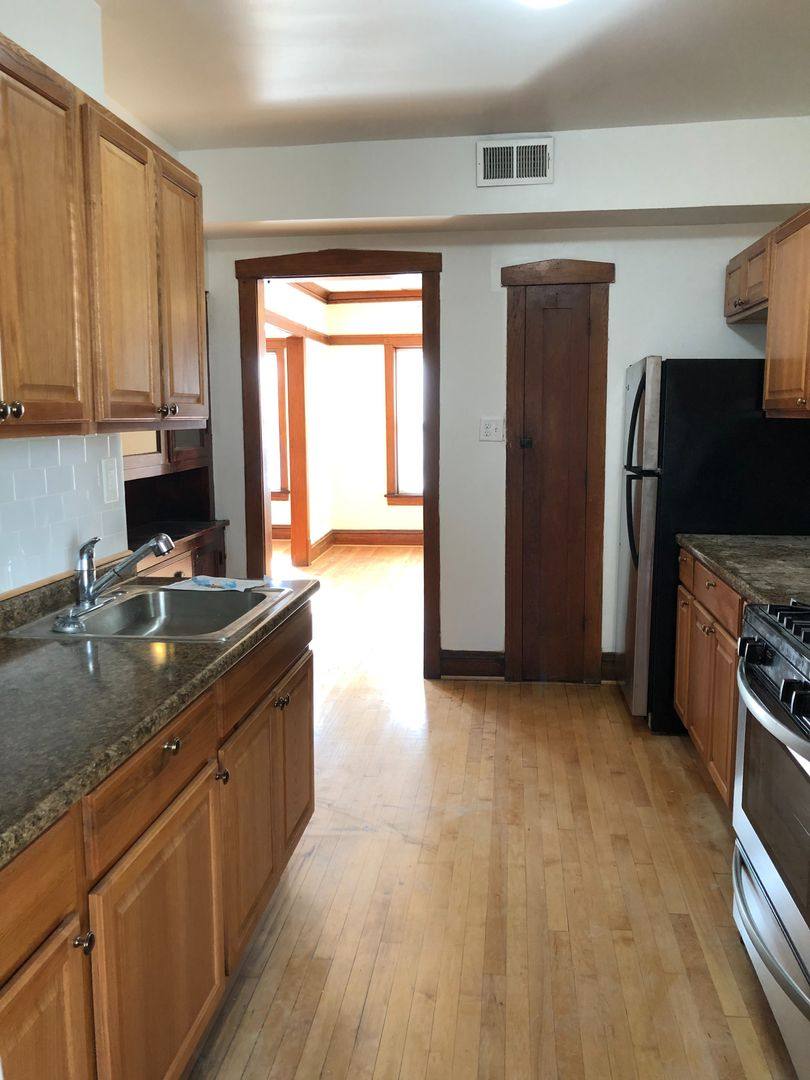 Apartment for rent at 4018 W Cortland St #2, Chicago, IL 60639