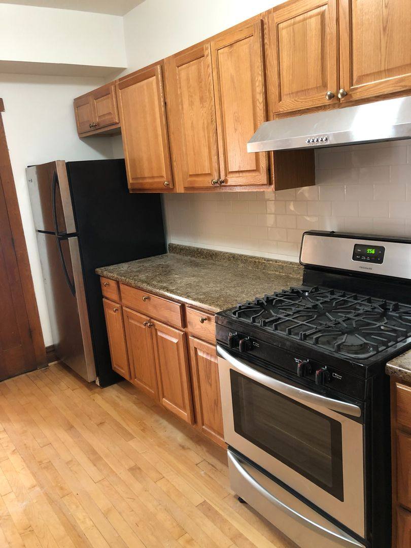 Apartment for rent at 4018 W Cortland St #2, Chicago, IL 60639