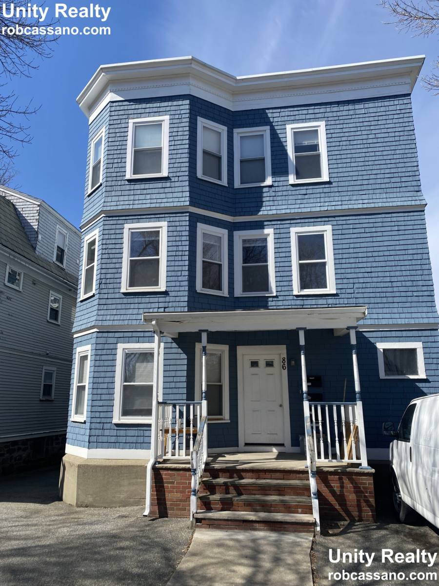 Apartment for rent at 86 Fellsway W, Somerville, MA 02145