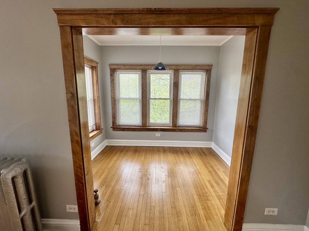 Apartment for rent at 5358 N Winthrop Ave - 3rd, Chicago, IL 60640