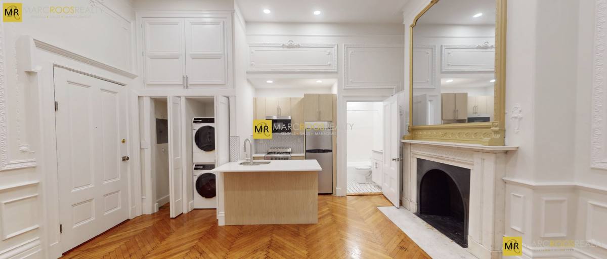 Apartment for rent at 2 Joy St #5, Boston, MA 02114