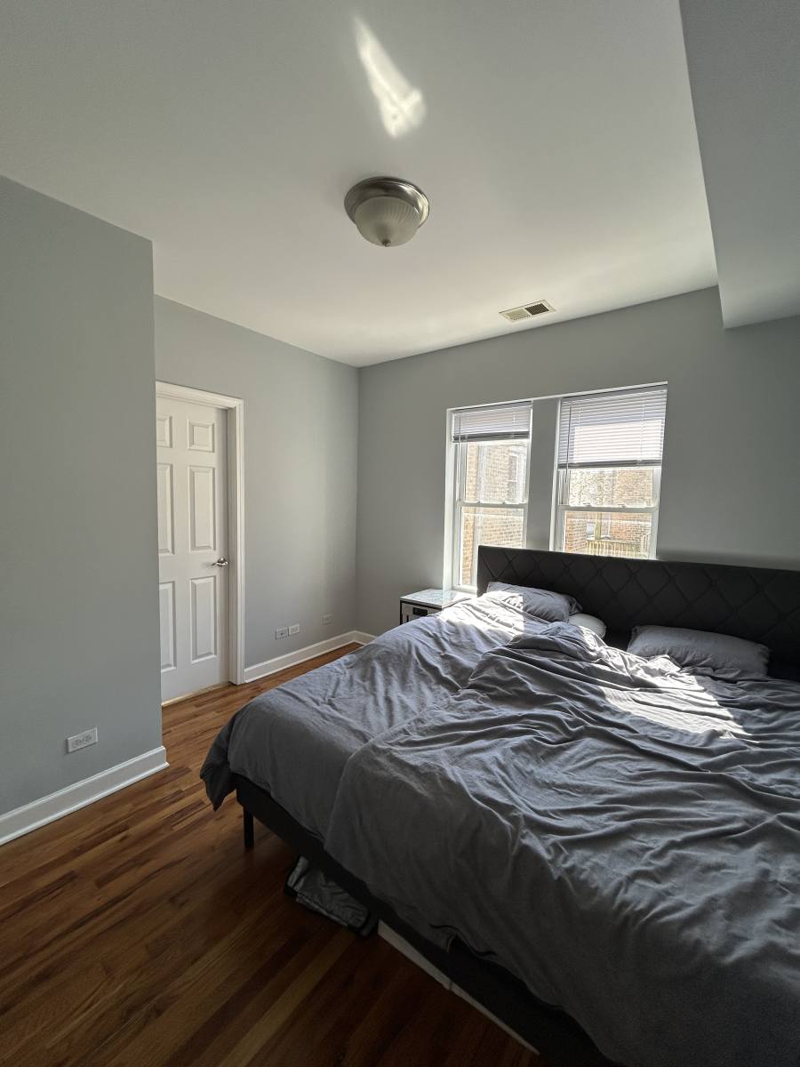 Apartment for rent at 2253 W Rosemont #3, Chicago, IL 60659