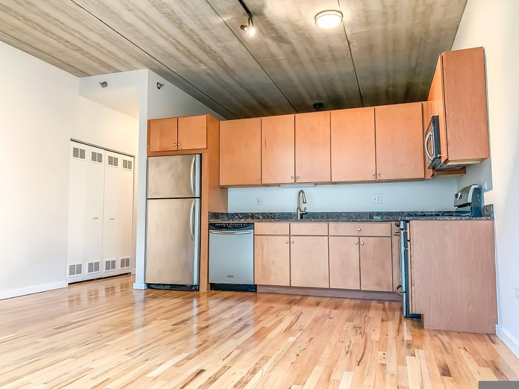 Condo for rent at 630 N Franklin St #510, Chicago, IL 60654