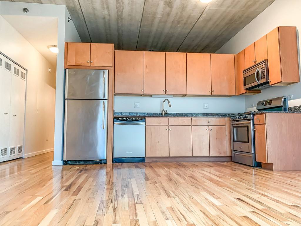 Condo for rent at 630 N Franklin St #510, Chicago, IL 60654