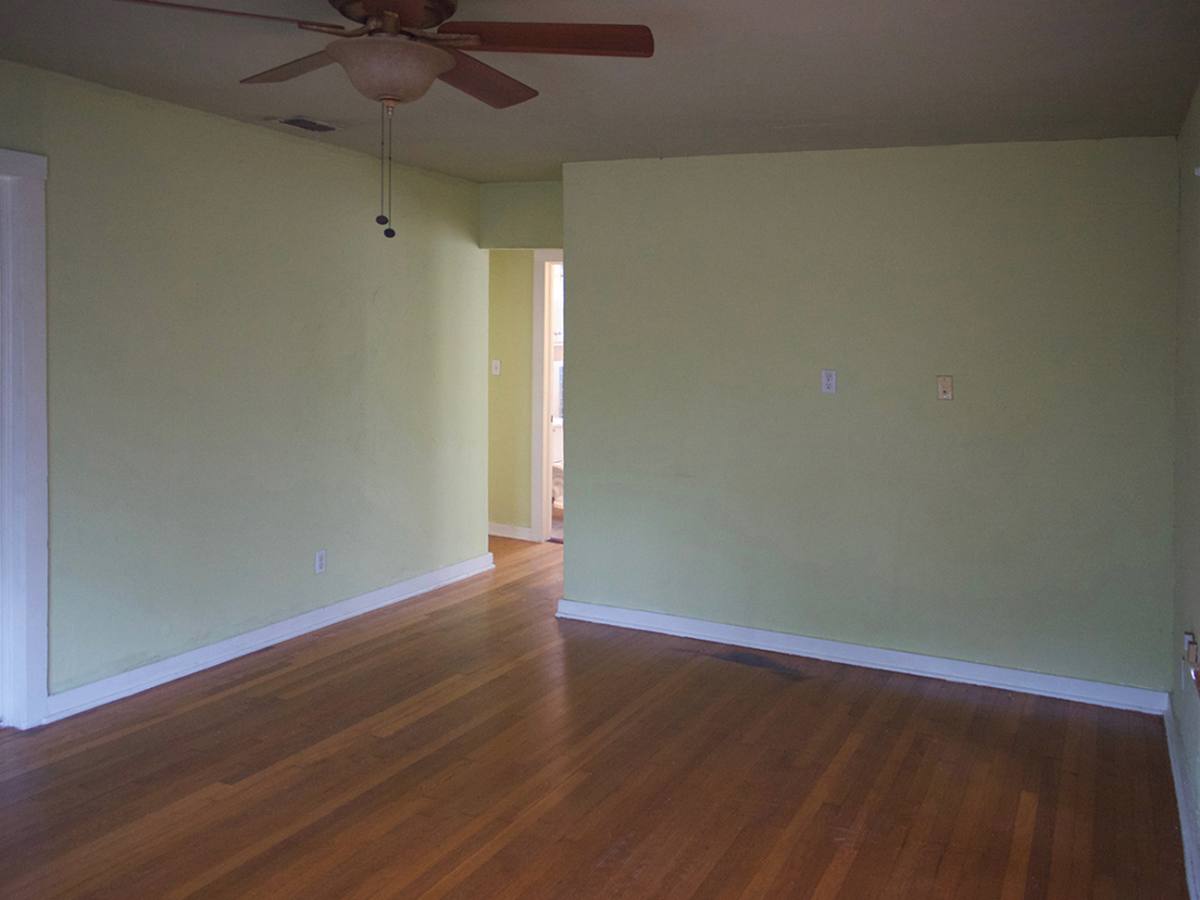 House for rent at 208 N 8th, McAllen, TX 78501
