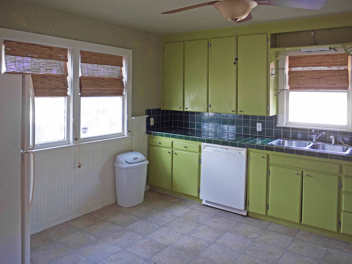 House for rent at 208 N 8th, McAllen, TX 78501