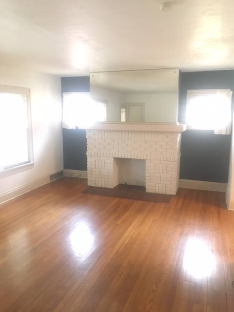 Apartment for rent at 3132 Meadowbrook, Cleveland, OH 44118