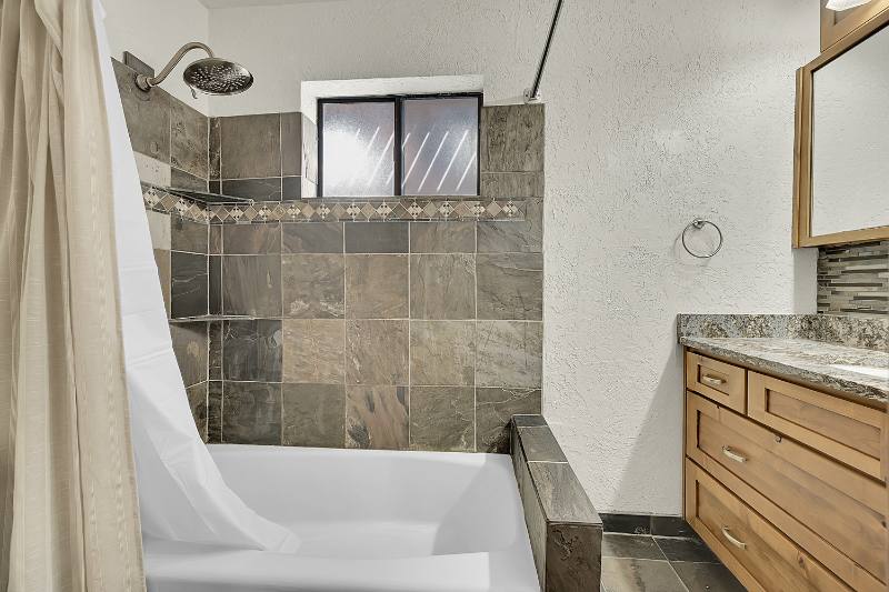 Condo for rent at 1934 18th St #11, Boulder, CO 80302