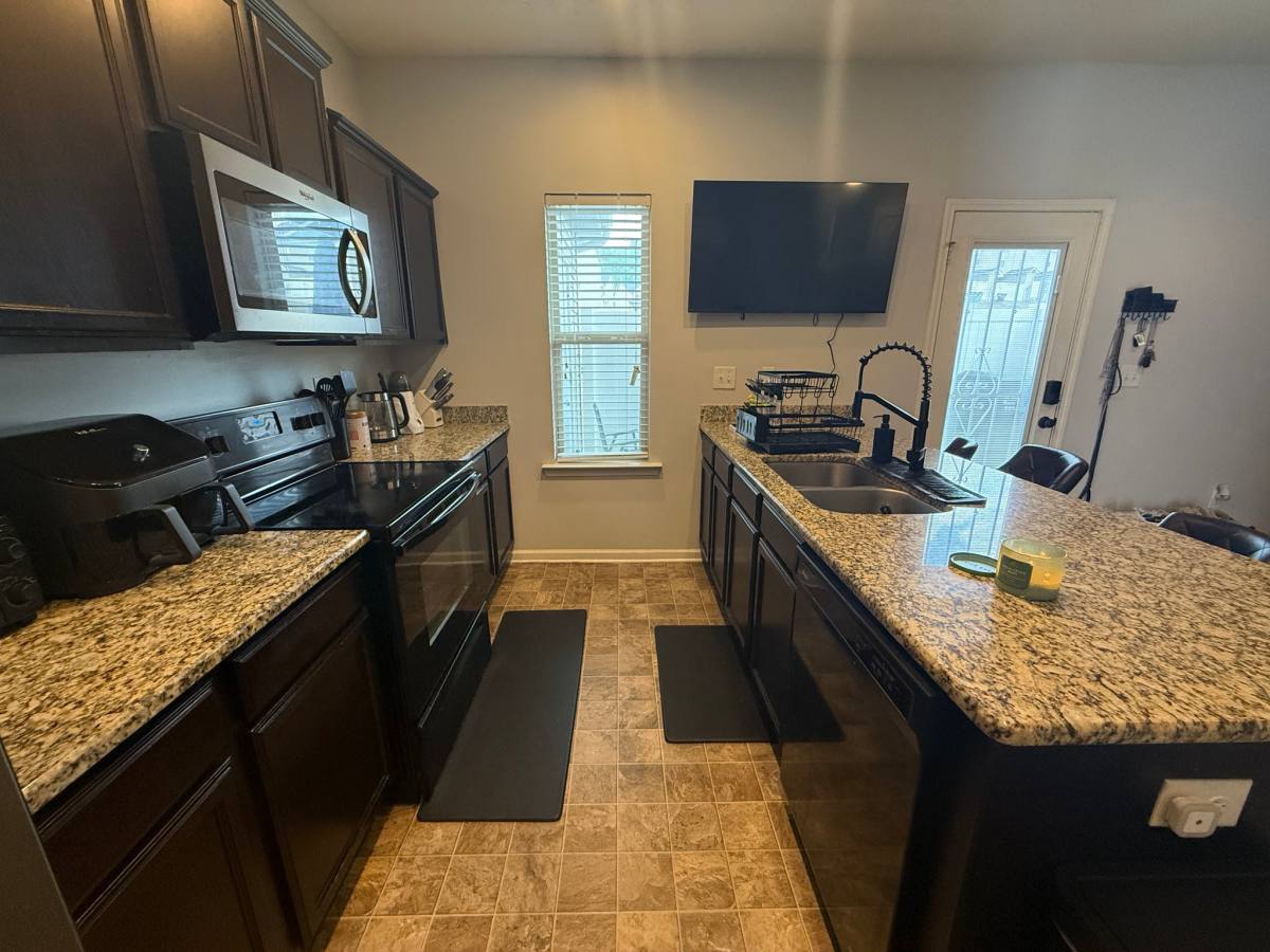 Townhouse for rent at 1567 Sprucedale Dr, Antioch, TN 37013
