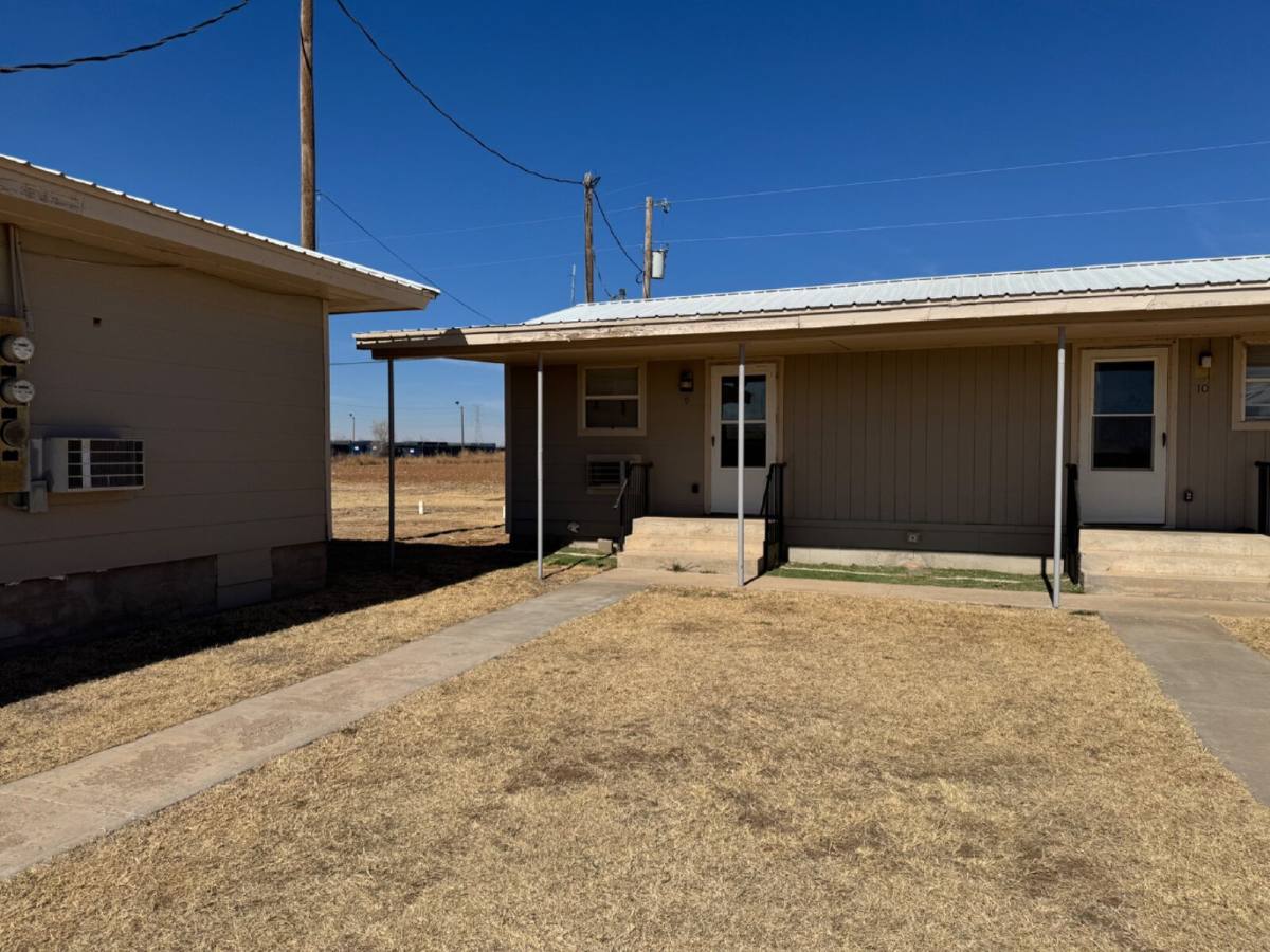 Apartment for rent at 5909 E FM 40 #9, Lubbock, TX 79403