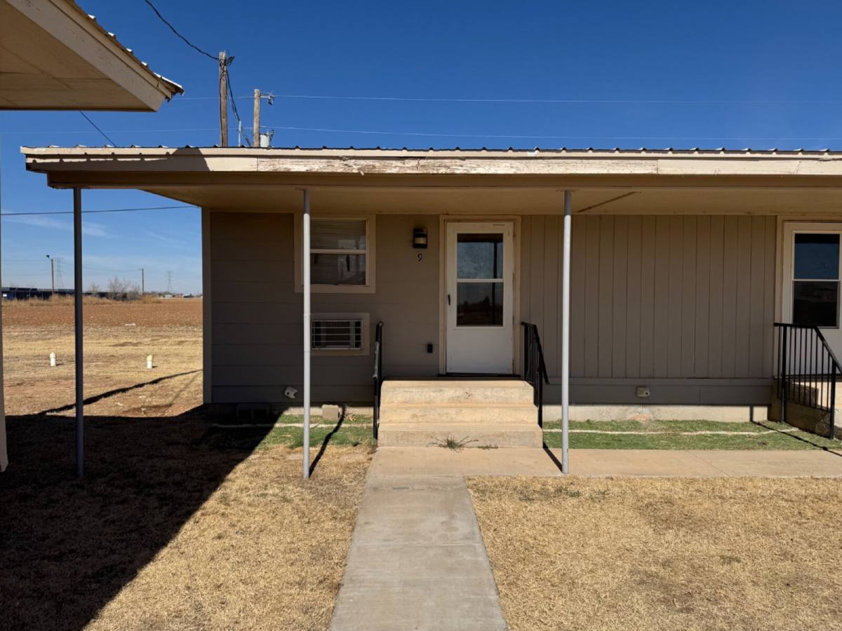 Apartment for rent at 5909 E FM 40 #9, Lubbock, TX 79403