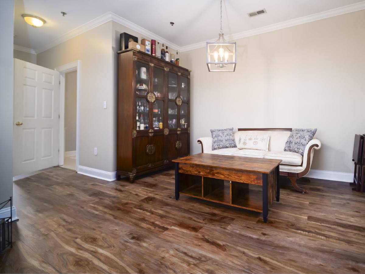 Apartment for rent at 5609 Fairview Rd #3, Charlotte, NC 28209