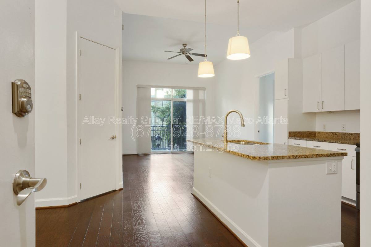 Condo for rent at 711 Cosmopolitan Dr NE #105, Atlanta, GA 30324