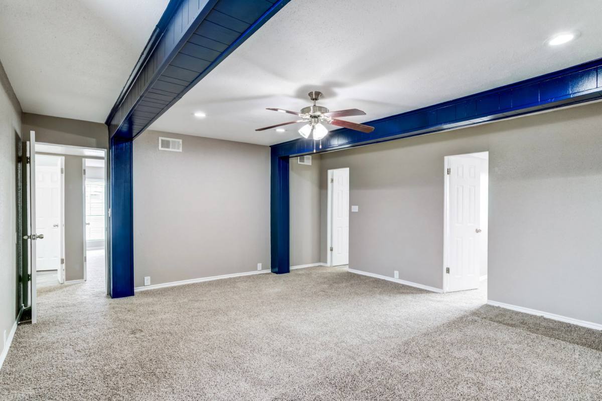 Apartment for rent at 777 Bateswood Dr, Houston, TX 77079