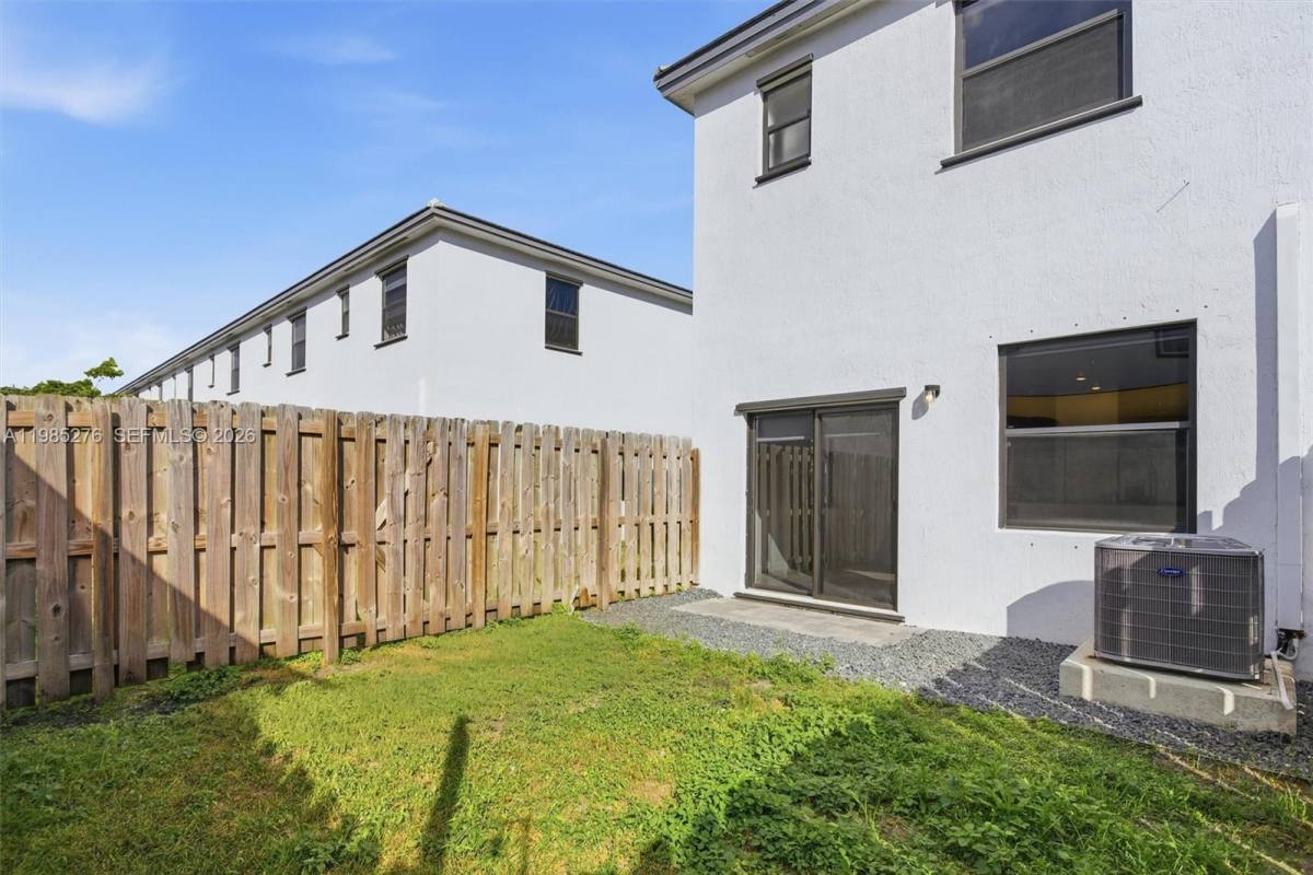 Townhouse for rent at 28702 SW 133rd Court, Homestead, FL 33033