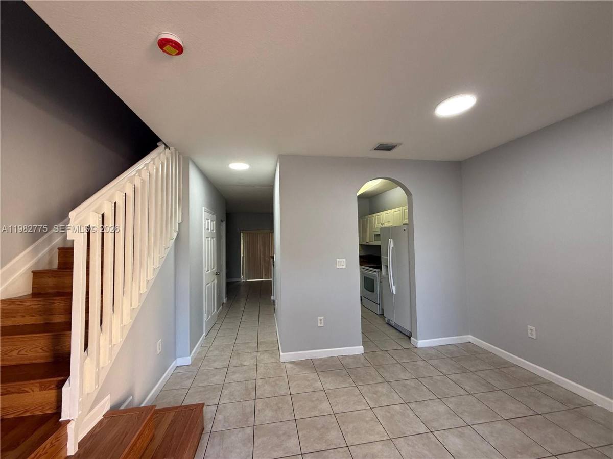 Townhouse for rent at 1690 NE 33rd Ave #6-106, Homestead, FL 33033
