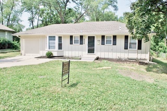 House for rent at 6006 E 96th St #6006E96, Kansas City, MO 64134