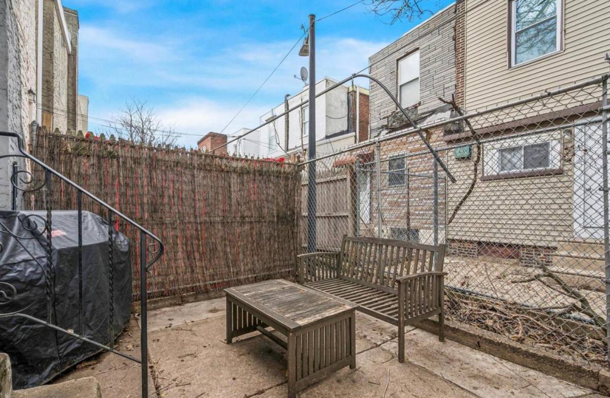 House for rent at 3152 Agate St, Philadelphia, PA 19134