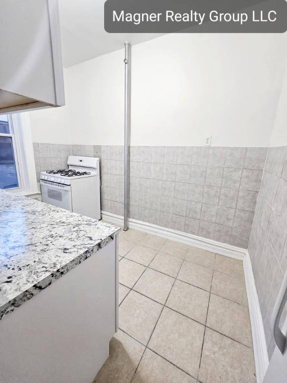 Apartment for rent at 614 80th St #3, Brooklyn, NY 11209