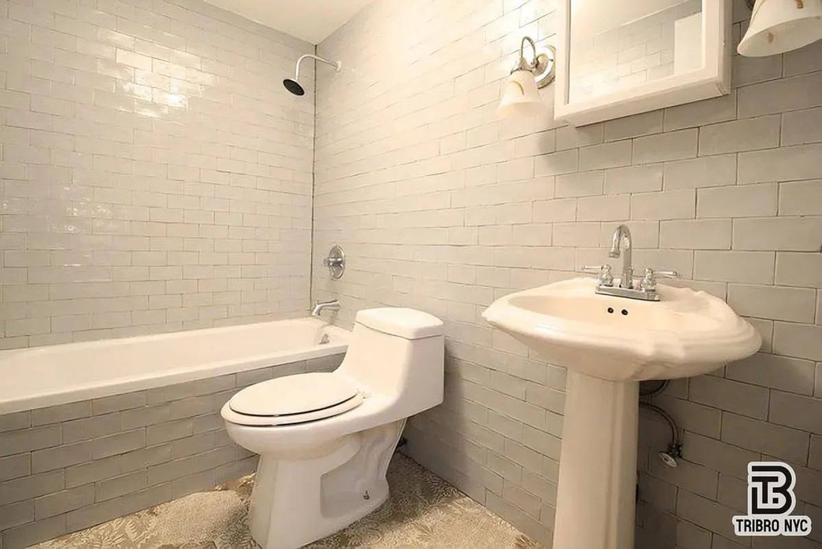 Apartment for rent at 68 Halsey St, Brooklyn, NY 11216