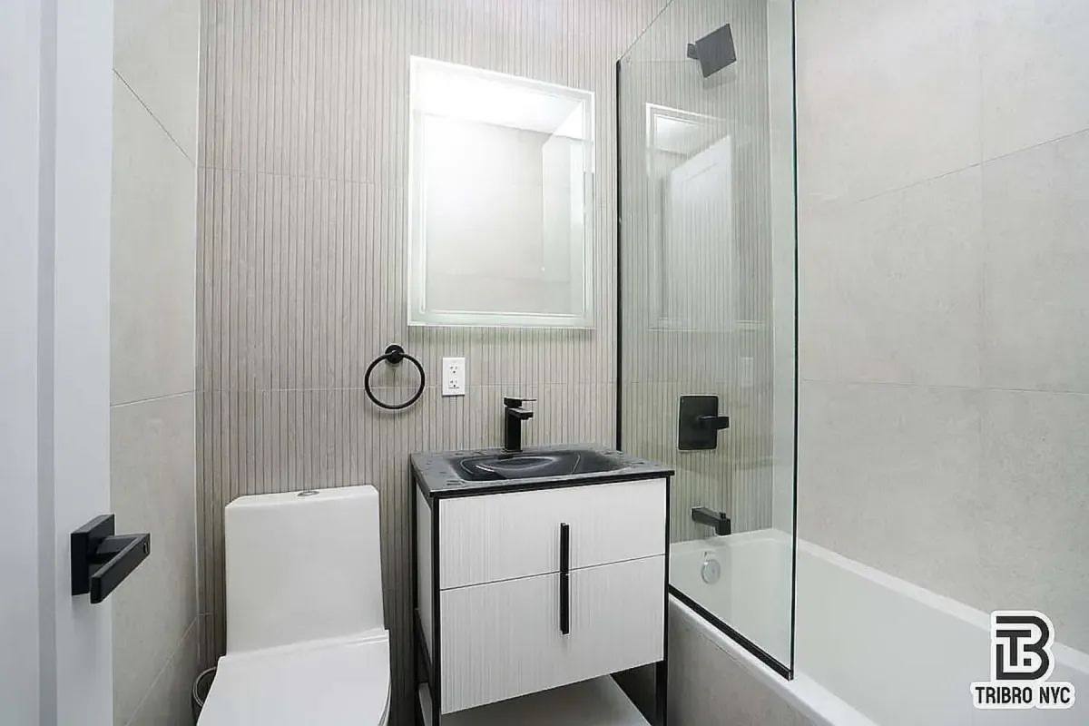 Apartment for rent at 76 Bartlett St #2E, Brooklyn, NY 11206