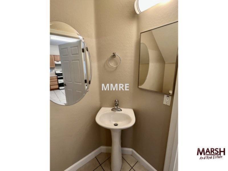 House for rent at 5911 S 35th Place, Phoenix, AZ 85040