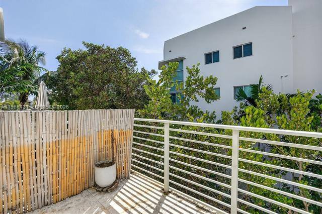 Condo for rent at 7744 Collins Ave, Miami Beach, FL 33141