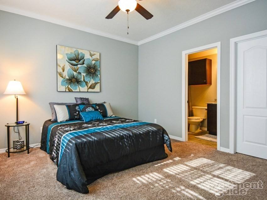 Apartment for rent at 301 SW Parkway, College Station, TX 77840