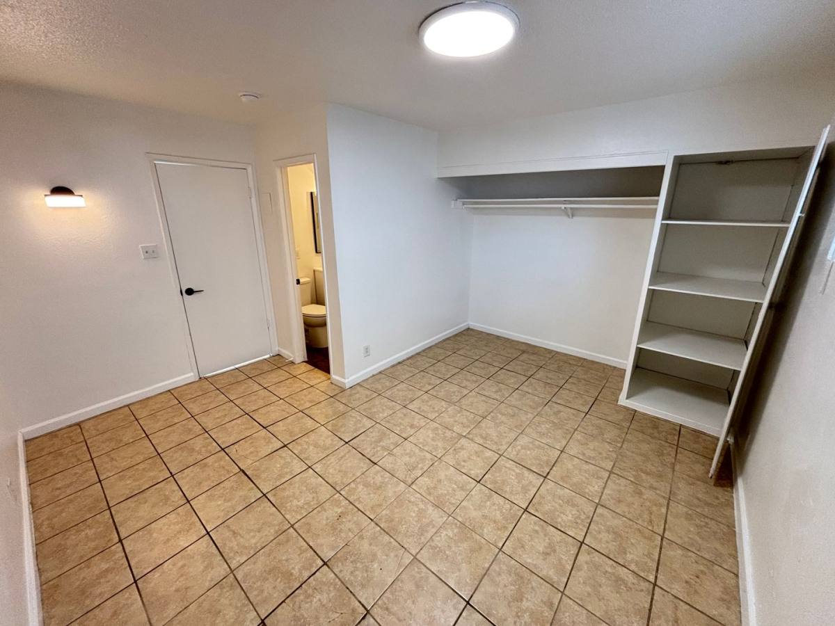 House for rent at 239 W Philadelphia Ave, Las Vegas, NV 89102