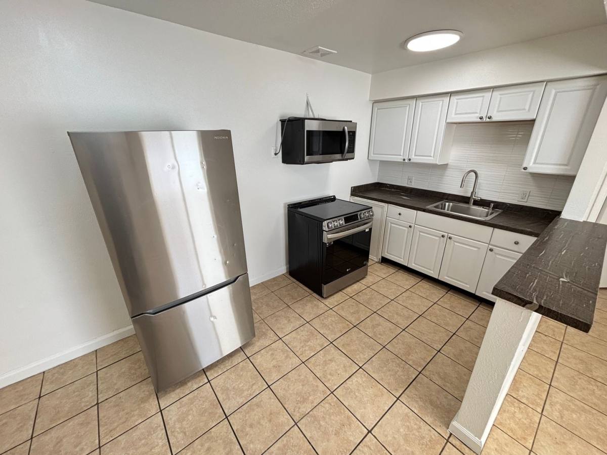 House for rent at 239 W Philadelphia Ave, Las Vegas, NV 89102
