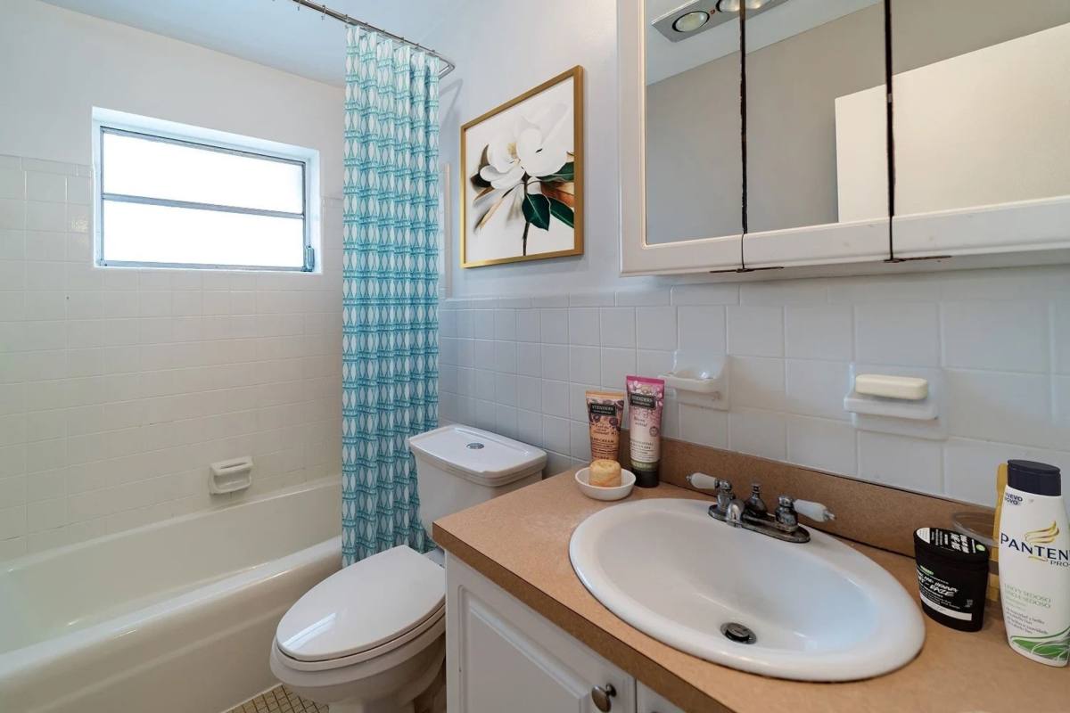 Apartment for rent at 3681 SW 60th Terrace, Fort Lauderdale, FL 33314