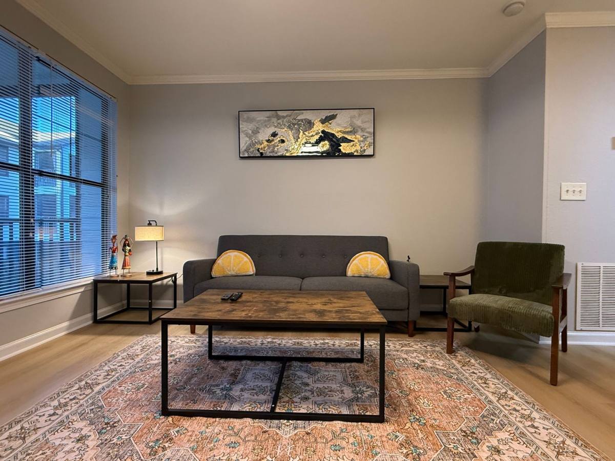 Apartment for rent at 211 N Ave, Athens, GA 30601