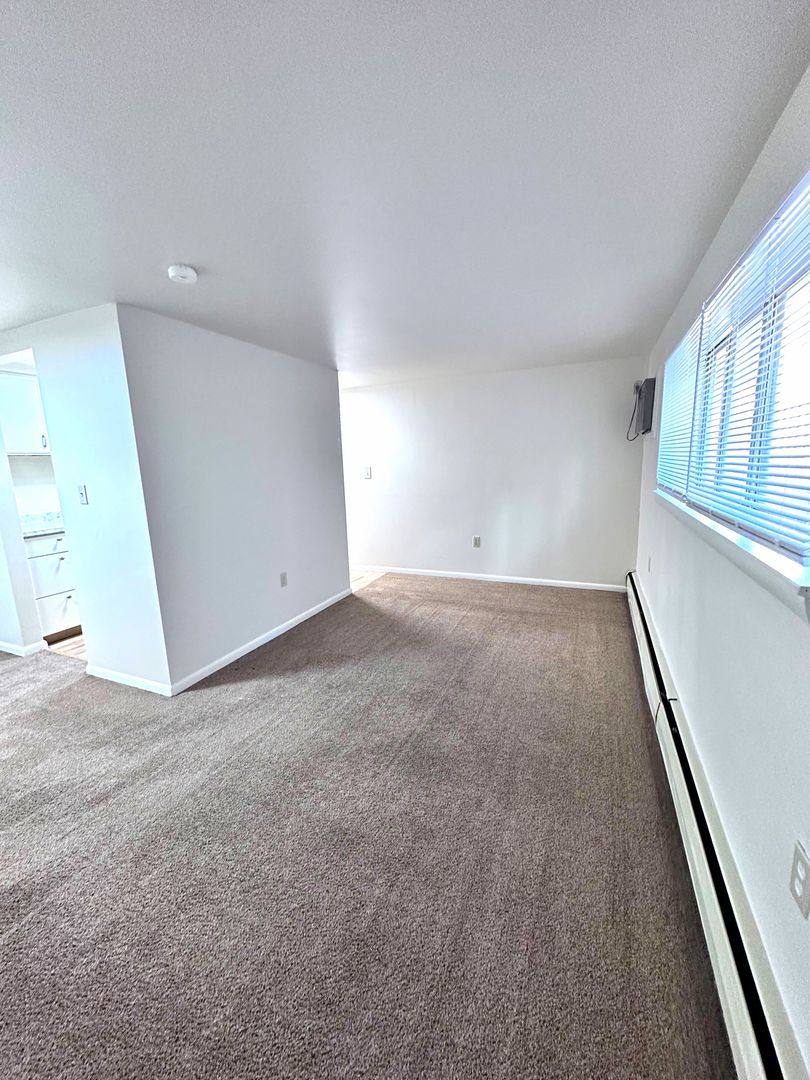 Apartment for rent at 427 Wayne St, Beaver, PA 15009