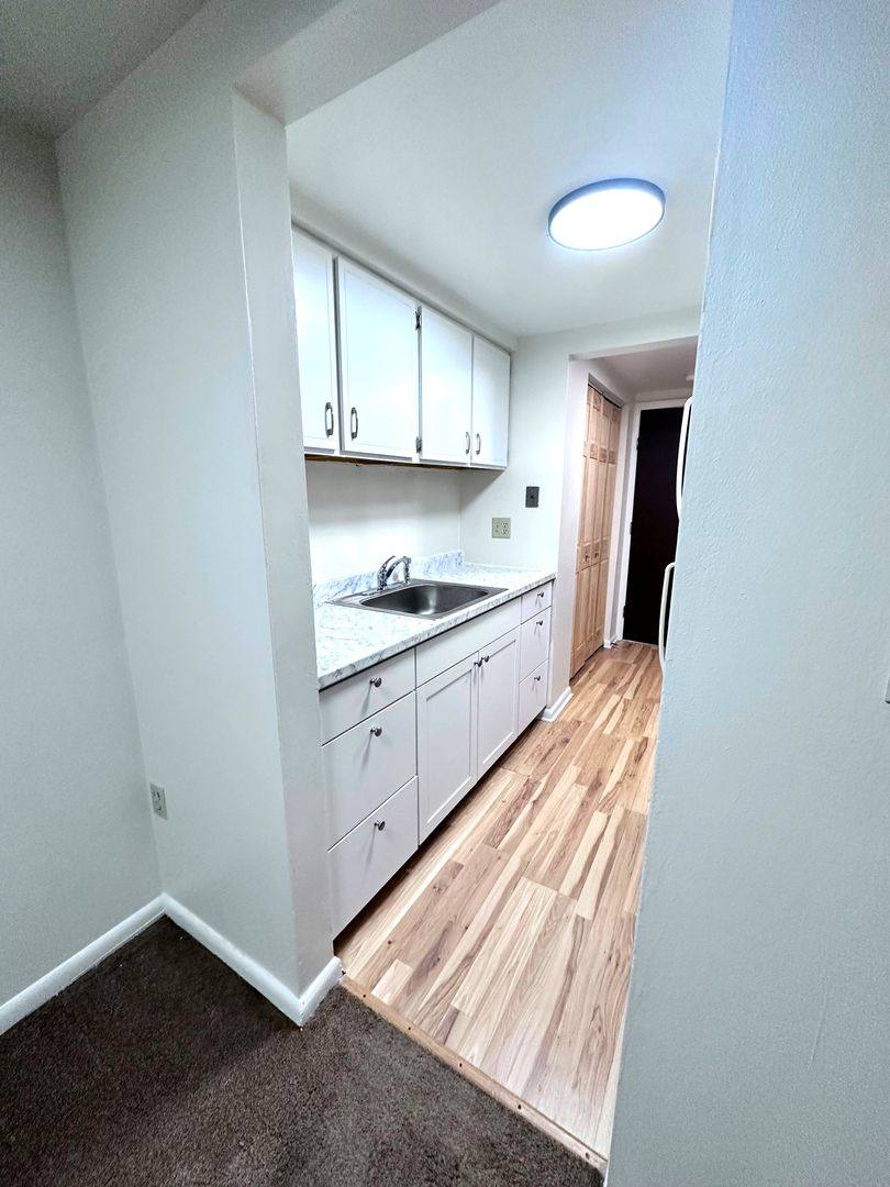 Apartment for rent at 427 Wayne St, Beaver, PA 15009
