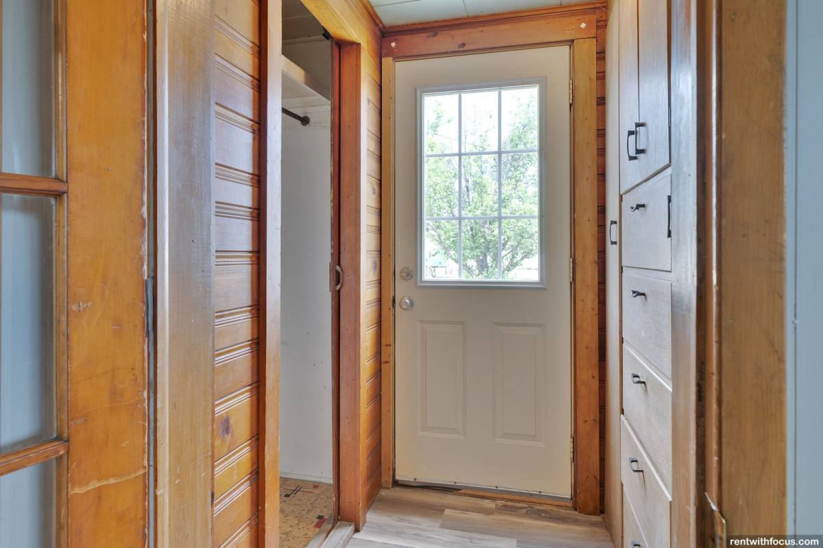 Apartment for rent at 227 Garfield Ave, Menasha, WI 54952