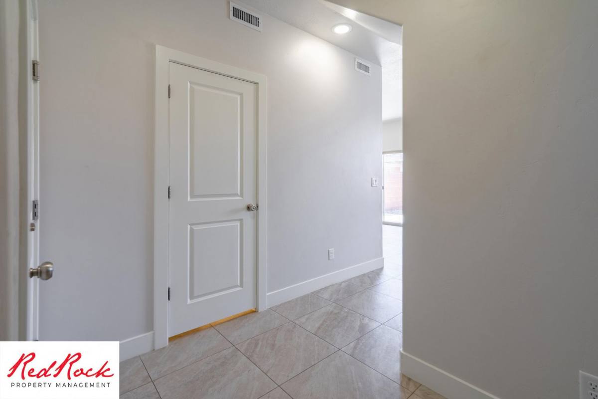 1005 N Tortoise Rock Dr, Washington, UT 84780 - Apartment for Rent - Image 10