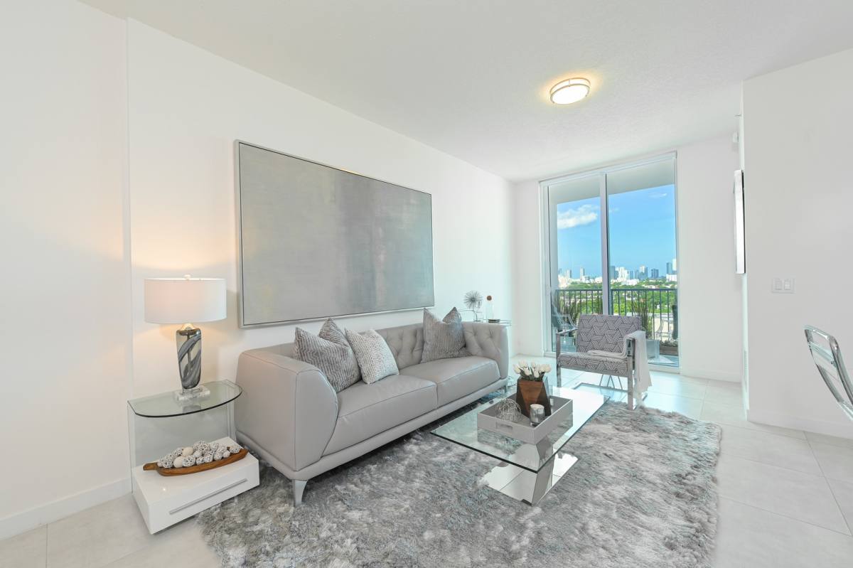 Apartment for rent at 514 SW 22nd Ave, Miami, FL 33135