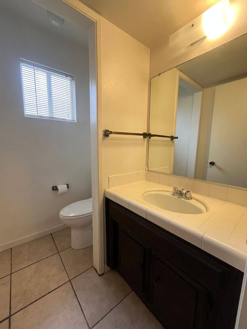 Condo for rent at 18241 Saint Andrews Dr, Tehachapi, CA 93561