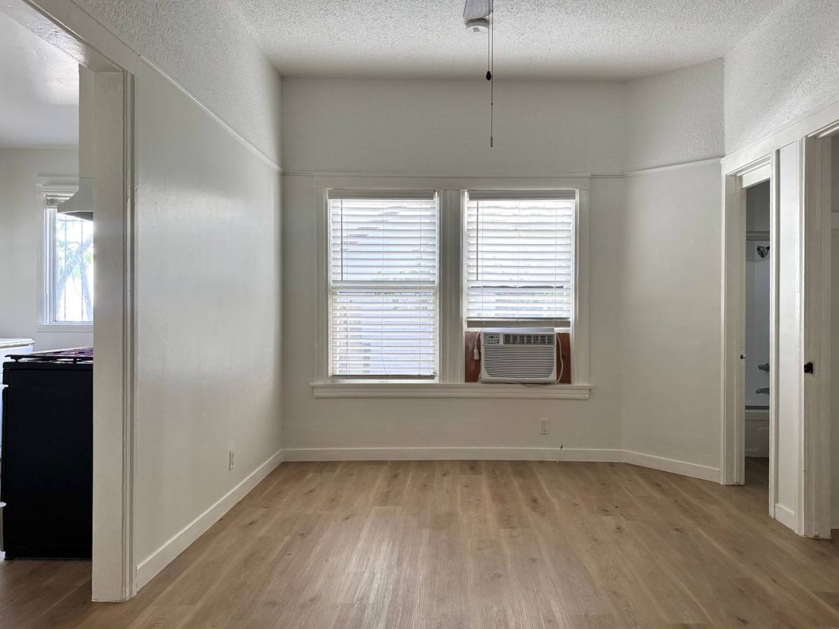 Apartment for rent at 2200 Toberman St, Los Angeles, CA 90007