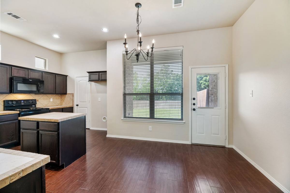 Townhouse for rent at 341 Orbit Dr, Lavon, TX 75166